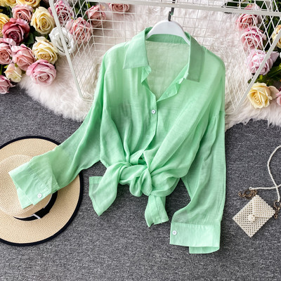 Naiste aktuaalne pika särgi tavaline mudel