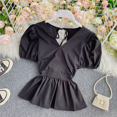 Κομψό γυναικείο πουκάμισο με κοντό μανίκι κλασικό μοντέλο