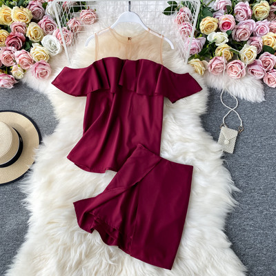 Γυναικείο καθημερινό σετ  - σορτς  με υψηλή μέση και μπλούζα