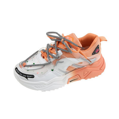 Uus kahevärviliste kõrge tallaga naiste tossude mudel