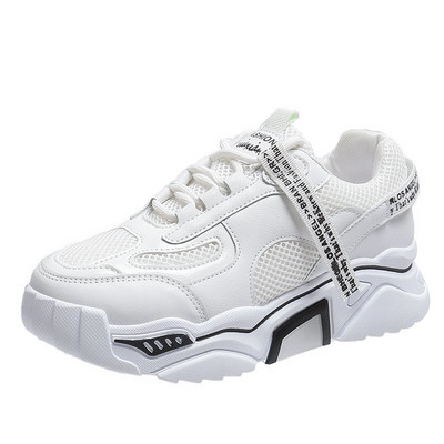 Γυναικεία αθλητικά παπούτσια με τραχιά σόλα και επιγραφές