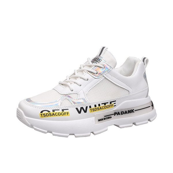 Άνετα γυναικεία αθλητικά παπούτσια με κορδόνια και επιγραφές