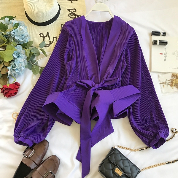 Cămașă de damă modernă plisată cu decolteu spitz