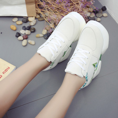 Γυναικεία casual αθλητικά  παπούτσια με ψηλή σόλα και κορδόνια