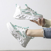 Model nou de adidasi dama cu talpa inalta si sireturi