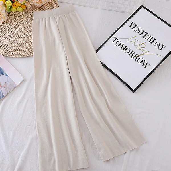 Őszi női mellény és nadrág szett