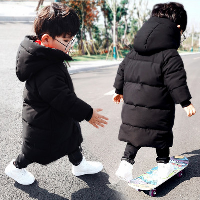 Bērnu ziemas jaka ar rāvējslēdzēju un kapuci zēniem