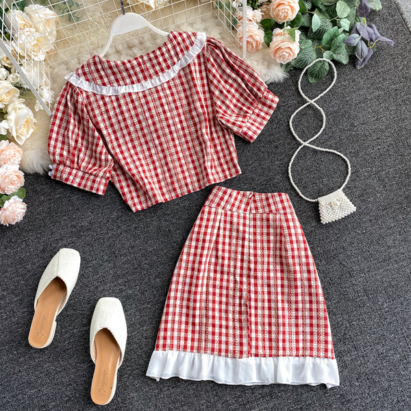 Kockás női ing szett gombokkal és magas derekú szoknyával