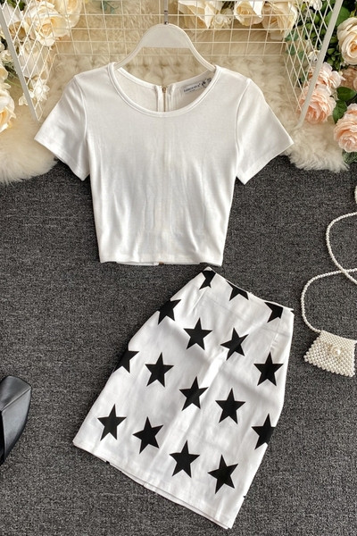 Naiste komplekt lukuga pluusi ja trükiga seelikuga