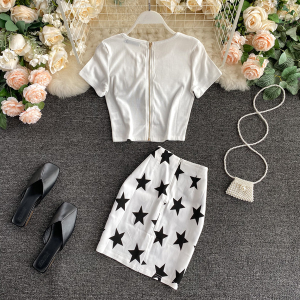 Naiste komplekt lukuga pluusi ja trükiga seelikuga