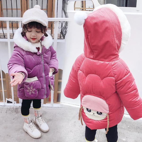 Παιδικό χειμερινό μπουφάν με κουκούλα και 3D στοιχεία για κορίτσια