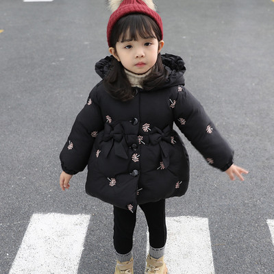 Ziemas bērnu jaka ar kapuci un pogām meitenēm