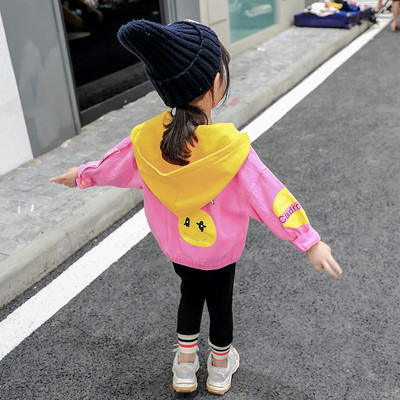 Πολύχρωμο παιδικό μπουφάν με κουκούλα και απλικέ για κορίτσια