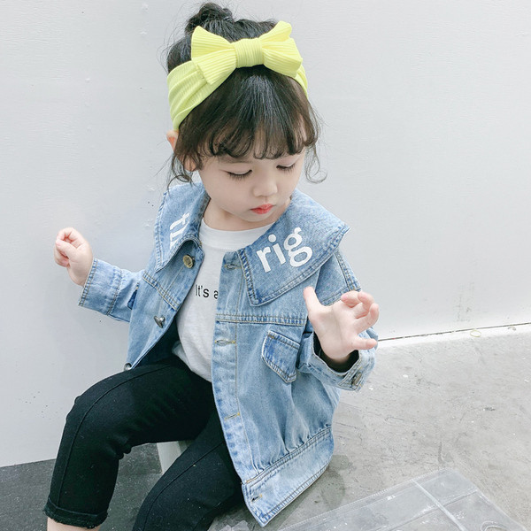 Παιδικό τζιν μπουφάν με κουμπιά για κορίτσια