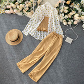 Három részből álló női szett, beleértve a felsőt, a nadrágot és az inget