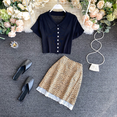 Moderns sieviešu blūzes un svārku komplekts ar dzīvnieku apdruku