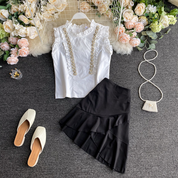 Modern női ing és aszimmetrikus szoknya szett