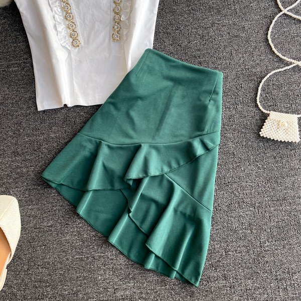 Modern női ing és aszimmetrikus szoknya szett