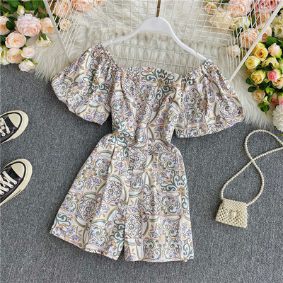 Stiilne lühikeste varrukatega naiste kombinesoon