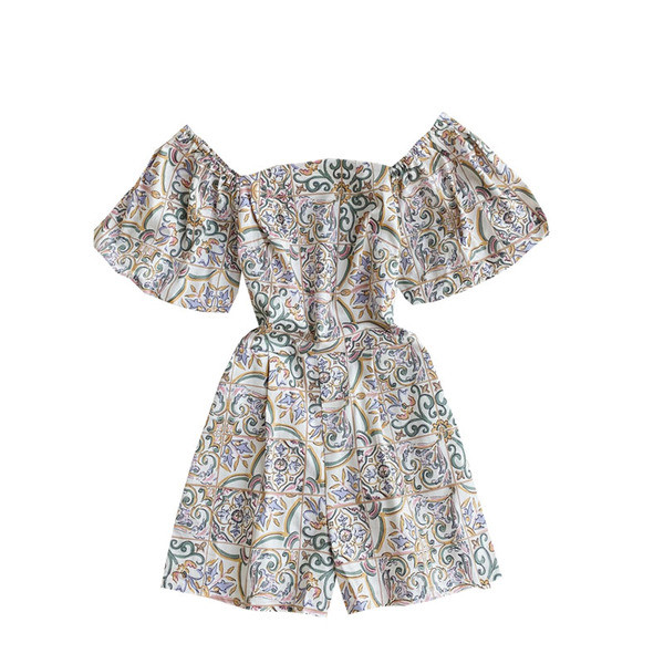 Stiilne lühikeste varrukatega naiste kombinesoon