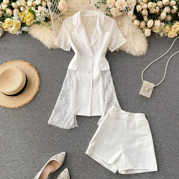 Sieviešu kreklu komplekts ar mežģīnēm un šortiem ar augstu jostasvietu