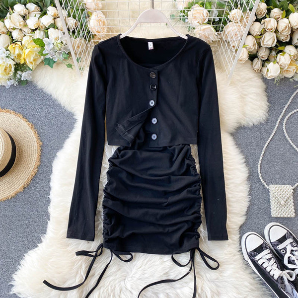 Női ruha szett nyakkendővel és mellénnyel