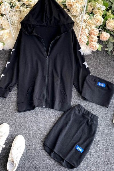 Női alkalmi szett szoknyával, rövid felsővel és pulóverrel