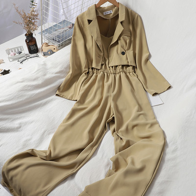 Moodne kaheosaline naiste komplekt - kombinesoon ja jakk