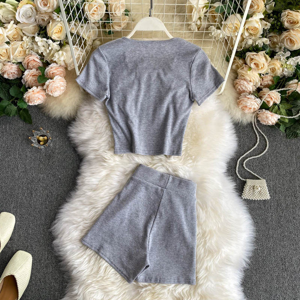 Ikdienas sieviešu bikšu un blūzes komplekts ar pogām