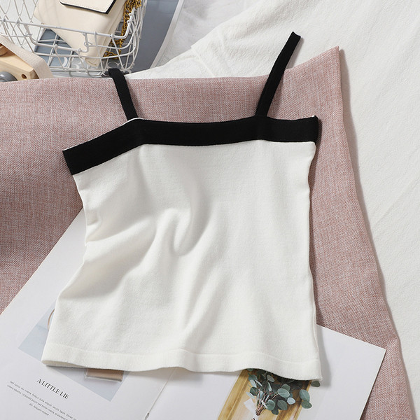 Modern női szett kétrészes gombokkal