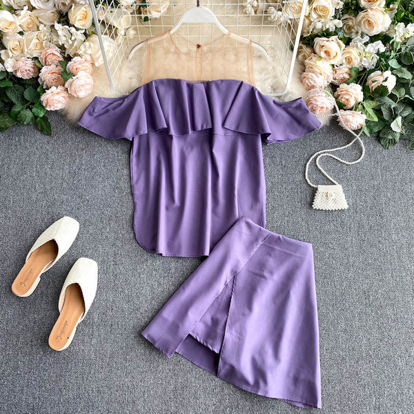 Set de bluza de dama cu umerii goi si fusta cu talie inalta