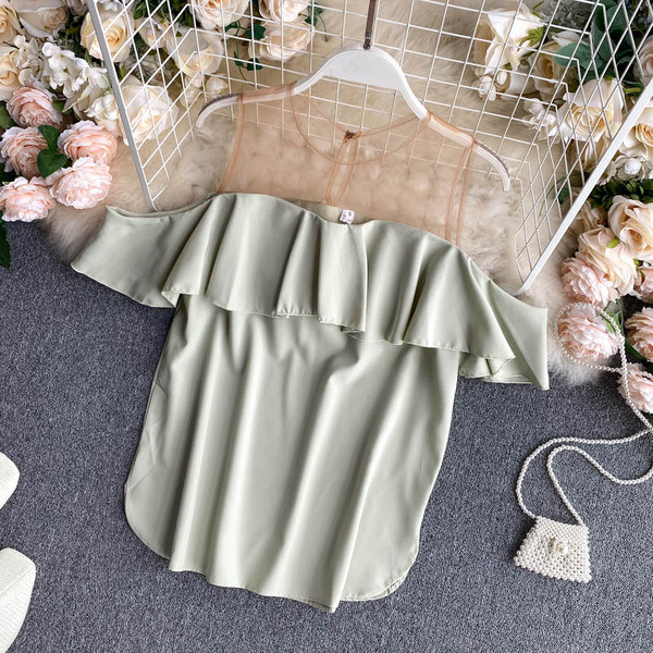 Set de bluza de dama cu umerii goi si fusta cu talie inalta