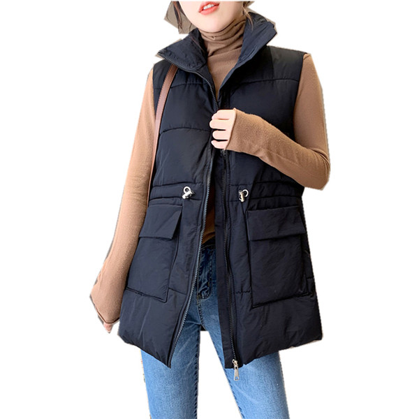 Kõrge krae ja taskutega vabaaja naistevest