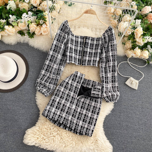 Ruuduline naiste kõrge vöökohaga pluusi ja seeliku komplekt