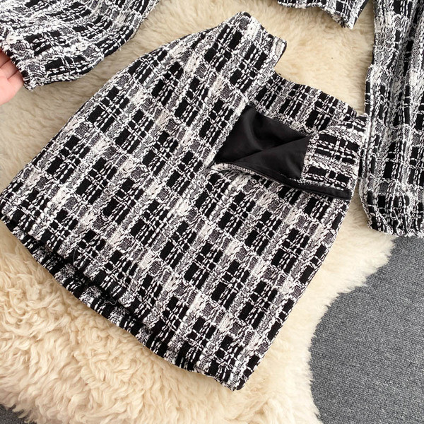 Ruuduline naiste kõrge vöökohaga pluusi ja seeliku komplekt