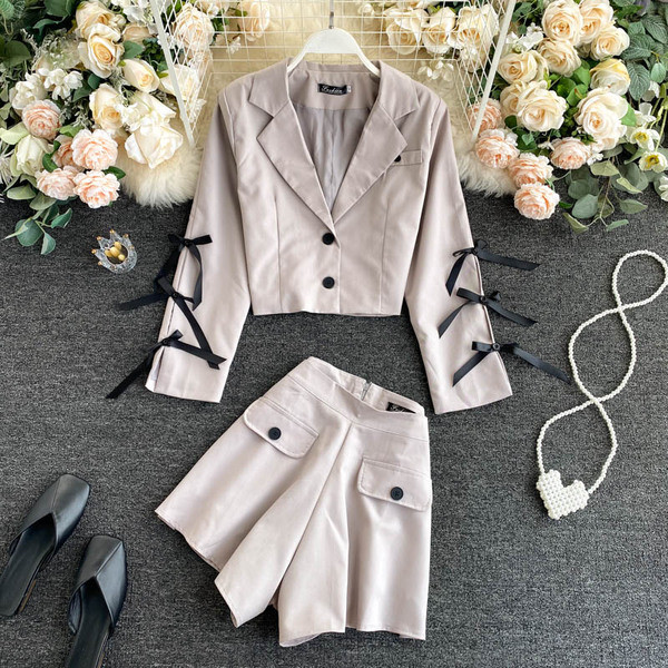 Set de sacou dama cu panglici si pantaloni