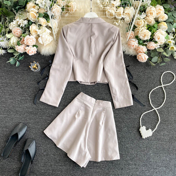 Set de sacou dama cu panglici si pantaloni