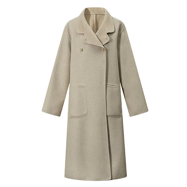 Pikk naiste mantel taskute ja nööpidega