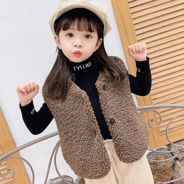 Gyermek pehelymellény gombokkal lányoknak