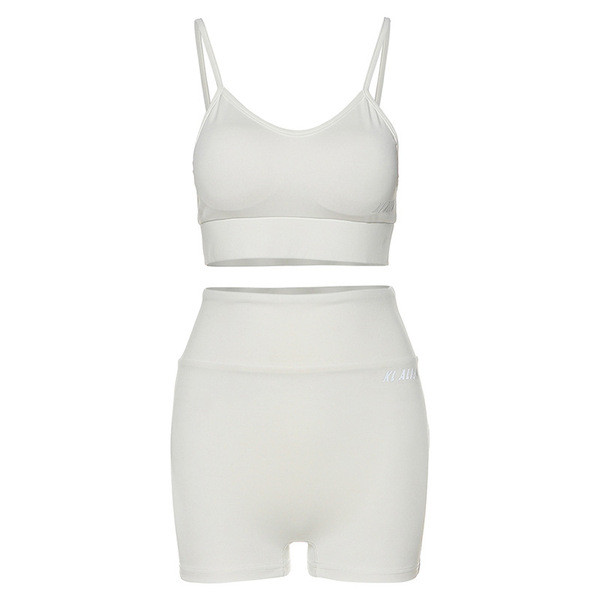 Γυναικείο σετ σε δύο μέρη - κοντό κολάν και μπλουζάκι με λεπτές τιράντες