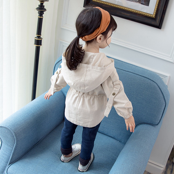 Napi gyerekkabát lányoknak kapucnival és elasztikus derékkal