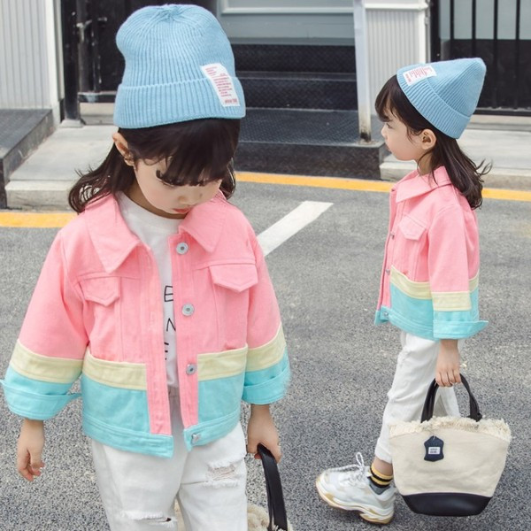 Värviline nööpide ja taskutega laste jope tüdrukutele