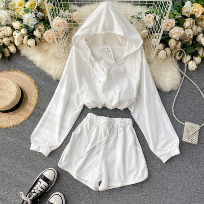 Ikdienas sieviešu platas blūzes komplekts ar kapuci un šortiem