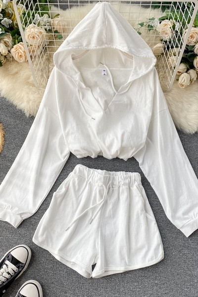 Ikdienas sieviešu platas blūzes komplekts ar kapuci un šortiem