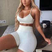 Нов модел дамски комплект от клин и потник с тънки презрамки 