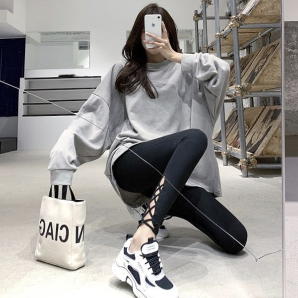 Спортен дамски клин с висока талия и кръстосани връзки