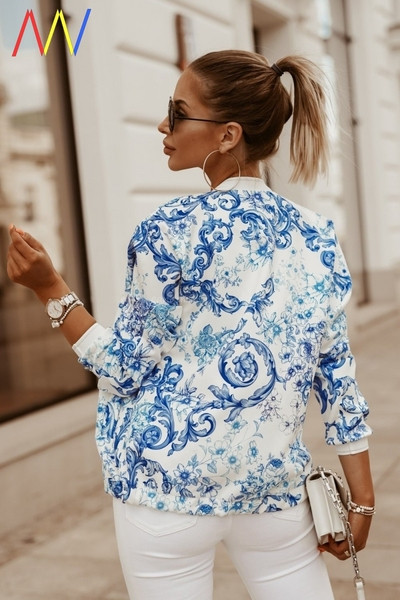 Късо ежедневно яке с цип и шарен десен