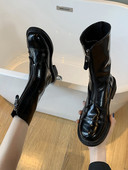 Ретро дамски ботуши от еко кожа с цип в черен цвят