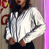 Модерно късо яке с цип и качулка