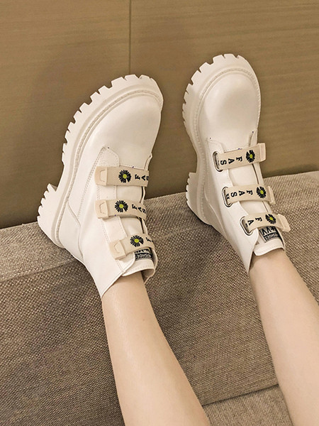 Дамски ежедневни боти от еко кожа с лепенки